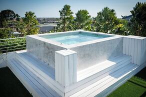 Villa Luja by GORO