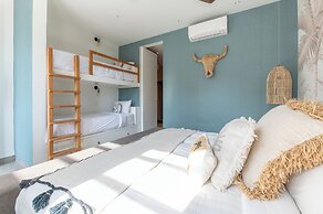 Villa Luja by GORO