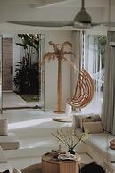 Villa Luja by GORO