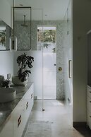 Villa Luja by GORO