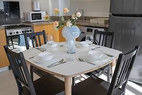 Peaceful 1-bedroom Apartment for 4 in Downtown