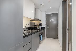 Cozy Studio Perfect for 4 at Damac Maison Prive