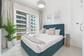 Charming and Cozy 2BR Stay in Dubai Marina