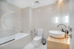 Charming and Cozy 2BR Stay in Dubai Marina