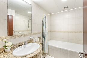 High-floor 2BR With Dubai Marina Views