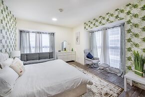 High-floor 2BR With Dubai Marina Views