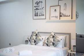 Prime Studio Stay in Barsha Heights