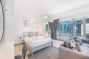 Prime Studio Stay in Barsha Heights