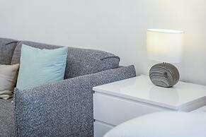 Perfect Studio That Sleeps 2 in JVC