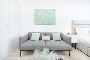 Perfect Studio That Sleeps 2 in JVC