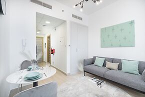 Perfect Studio That Sleeps 2 in JVC