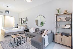Tranquil Studio With Unmatched Ocean Views in Palm