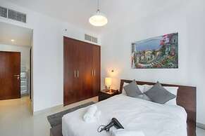 Upscale 2BR With Breathtaking Burj Views