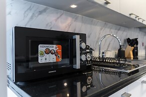 Modern Aesthetic 2-bedroom in Dubai Marina