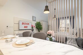 Your Dream Stay in JVC - Stylish Studio for 4