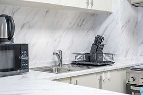 Your Dream Stay in JVC - Stylish Studio for 4