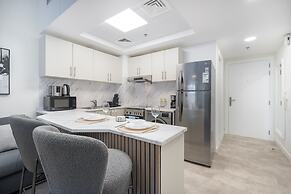 Your Dream Stay in JVC - Stylish Studio for 4