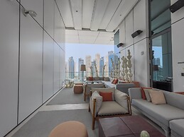 Spacious Cozy 2-bedroom Apartment in Dubai Marina