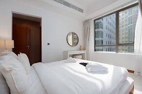 Spacious 1BR Haven for 2 in Al Barsha