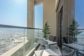 Modern Luxe 2BR in Business Bay