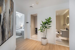Sleeps 4 in This 2 Bedroom Apartment in Dubai Gate 2