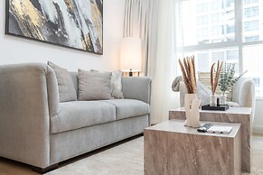 Sleeps 4 in This 2 Bedroom Apartment in Dubai Gate 2