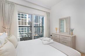 Sleeps 4 in This 2 Bedroom Apartment in Dubai Gate 2