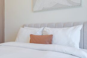 Modern Sophistication A Dream Studio