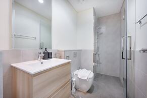 Tranquil 1BR Hideaway in Damac Hills