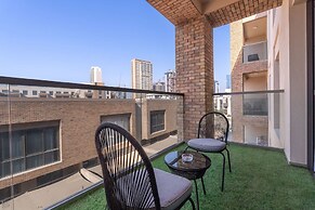 A Fantastic 1 Bed Flat Located in JVC