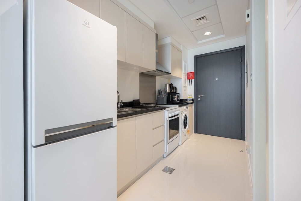 Spacious Studio in Carson C - Damac Hills