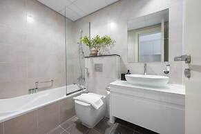 Spacious Studio in Carson C - Damac Hills