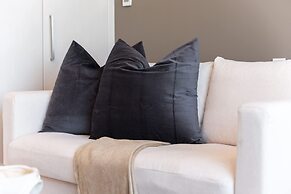 Spacious Studio in Carson C - Damac Hills