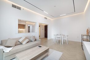 A Fabulous 1 Bedroom Apartment in Marina Pinnacle