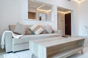 A Fabulous 1 Bedroom Apartment in Marina Pinnacle