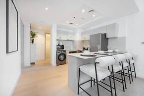 1 Bedroom That Sleeps 4 With Great City Views