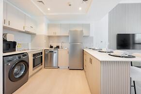 1 Bedroom That Sleeps 4 With Great City Views