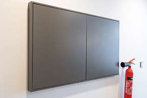 Mesmerizing Studio Located in the Center of JVC