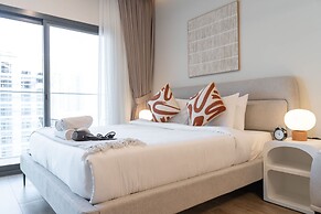 Peaceful Studio Flat That Sleeps 2 in Jumeirah Village Circle
