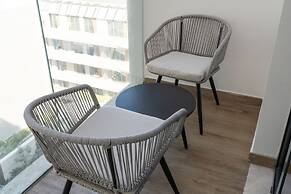Peaceful Studio Flat That Sleeps 2 in Jumeirah Village Circle