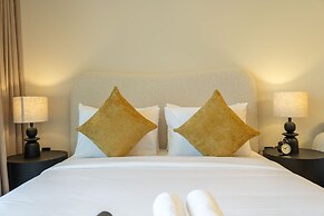 Classic Flat in JVC That Sleeps 2
