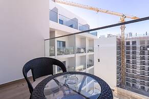 Classic Flat in JVC That Sleeps 2