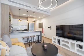 Classic Flat in JVC That Sleeps 2