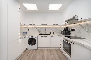 Studio in Difc That Sleeps 4 Comfortably