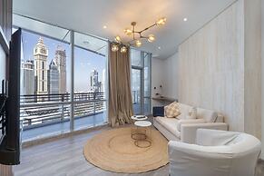 Studio in Difc That Sleeps 4 Comfortably