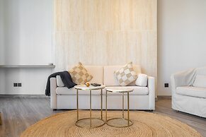 Studio in Difc That Sleeps 4 Comfortably