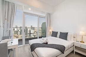 Studio in Bloom Heights With Captivating City View