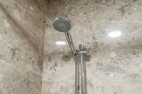Incredible Studio in Jumeirah Village Circle