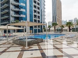 Chic Marina-view Studio in Bay Central Marina