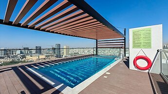 Outstanding Studio in Empire Residence JVC